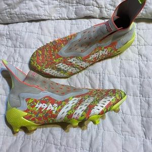 Predator Freak Soccer Cleats
